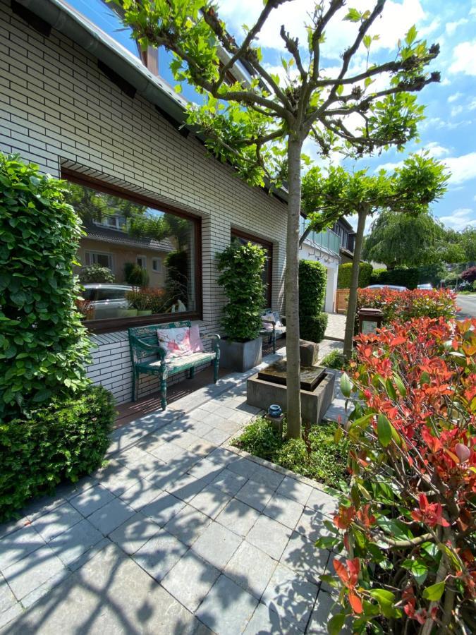 Grosszuegige Monteurwohnung Essen Exterior foto
